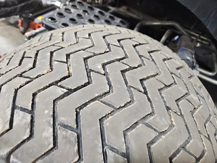 #685-•-jacobsen-lf550-fairway-mower-image-41