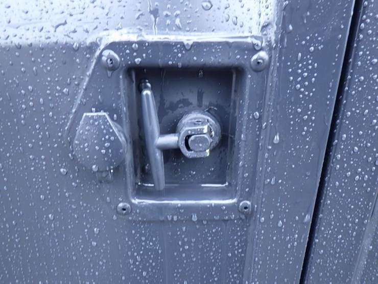 storage-container-20'-image-12