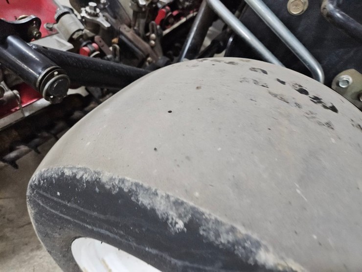 #695-•-toro-reelmaster-3550-d-fairway-mower-image-25