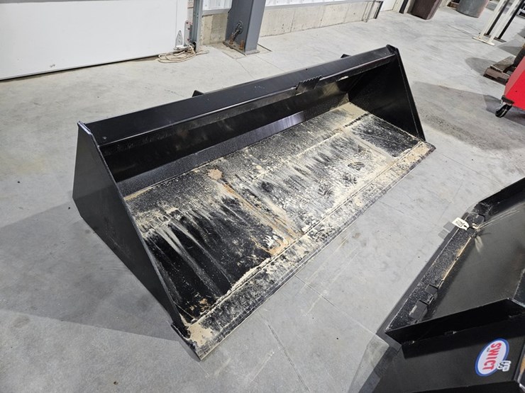 #708-•-2026-swict-84"-skid-steer-bucket-image-6