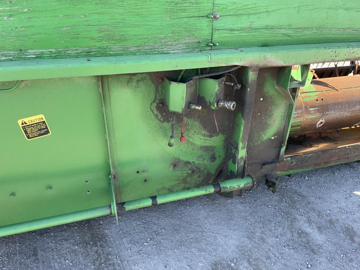 john-deere-218-image-8