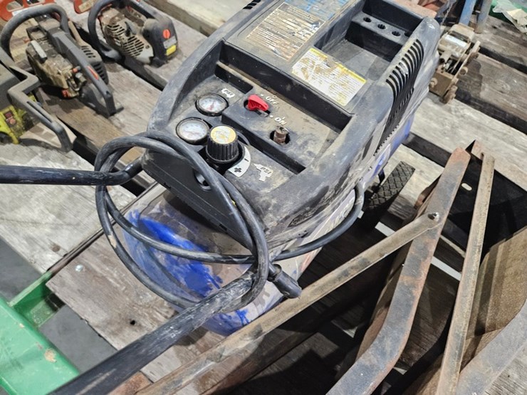 #628-•-ramps-and-portable-air-compressor-image-4