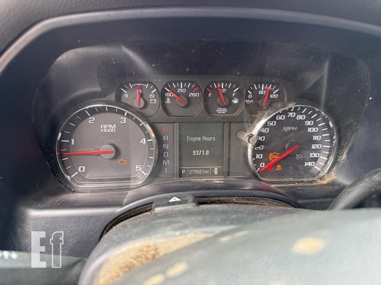 2014-chevrolet-3500hd-image-11