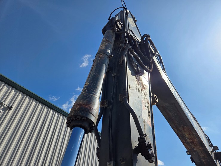 volvo-ec210cl-image-18