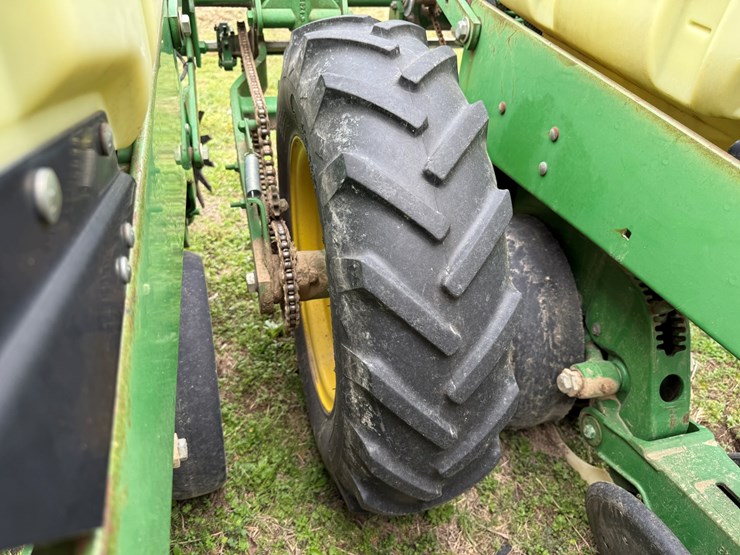 john-deere-1700-image-20