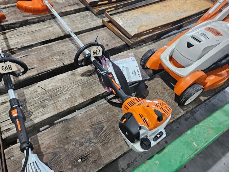 #649-•-2025-stihl-fs70r-string-trimmer-image-9