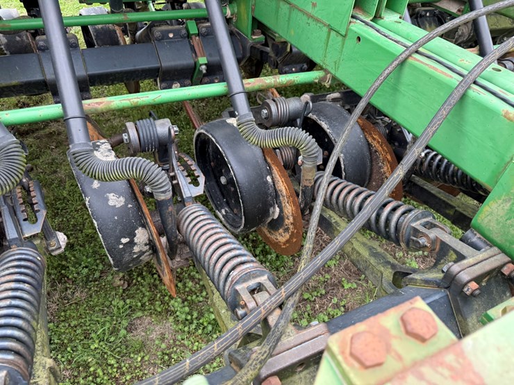 john-deere-1560-image-60