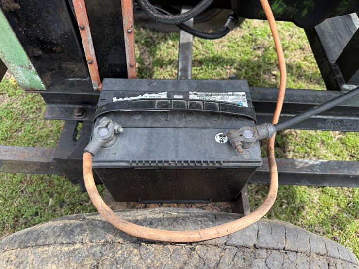 john-deere-4239d-image-21