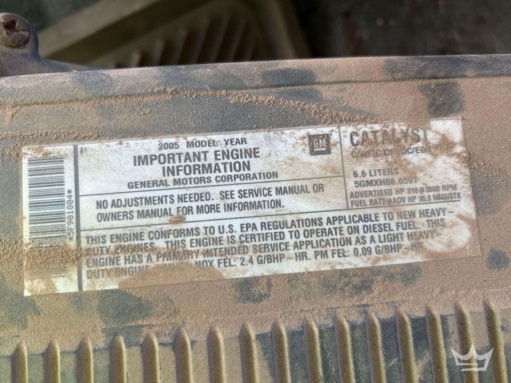 2005-chevrolet-3500-image-11