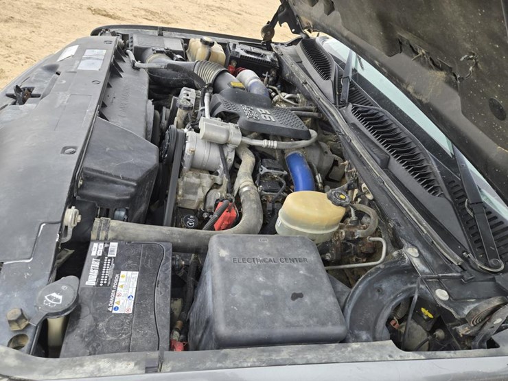 2001-chevrolet-k2500-image-20