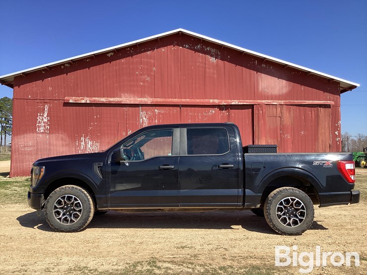 2023-ford-f150-image-8