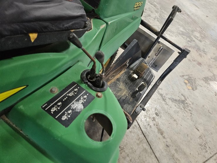 john-deere-1200-image-19