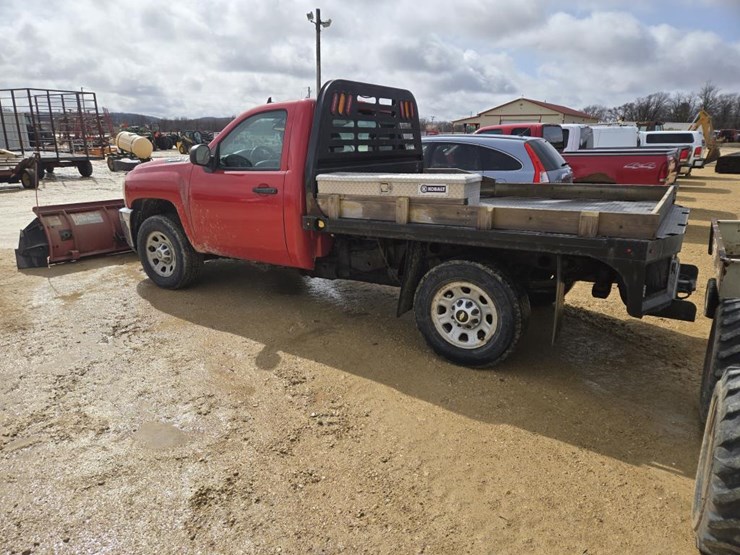 2013-chevrolet-k2500-image-7