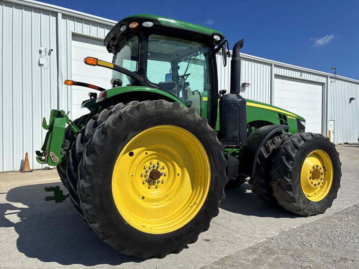 2013-john-deere-8360r-image-5