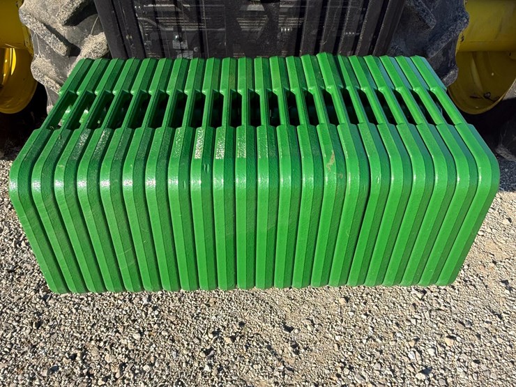 2016-john-deere-8370r-image-13