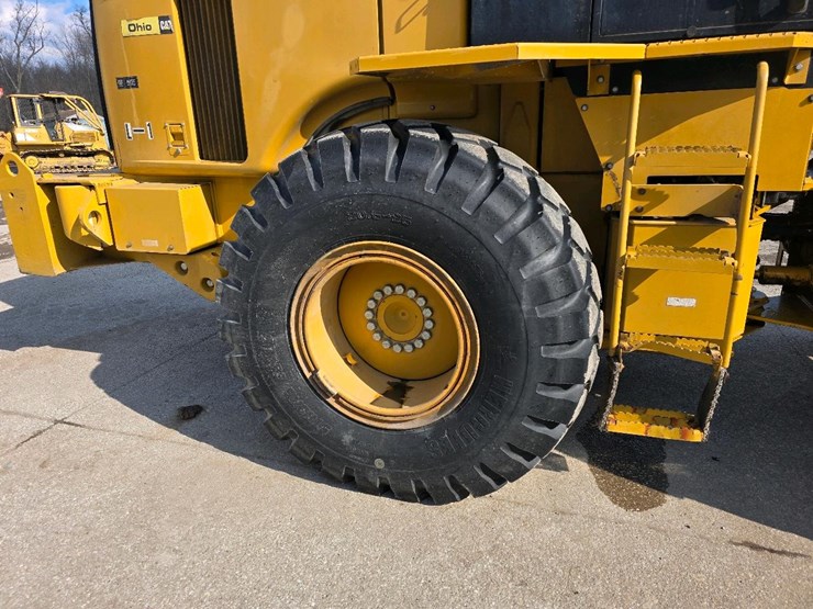 2011-caterpillar-924h-image-43