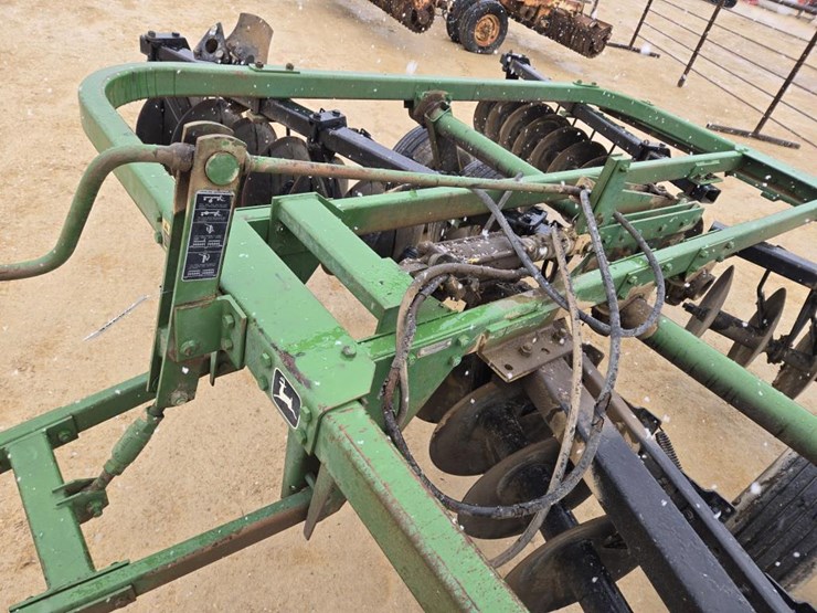 john-deere-215-image-5