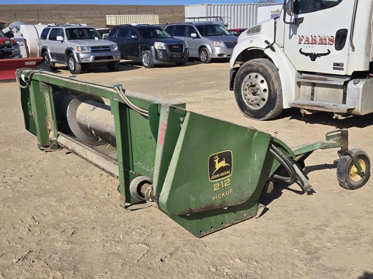 john-deere-212-image-6