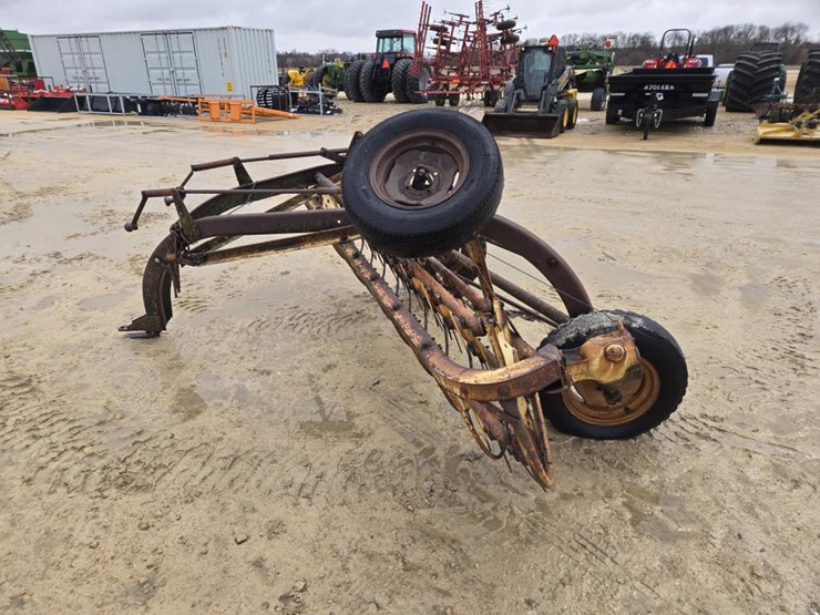 new-holland-56-image-2