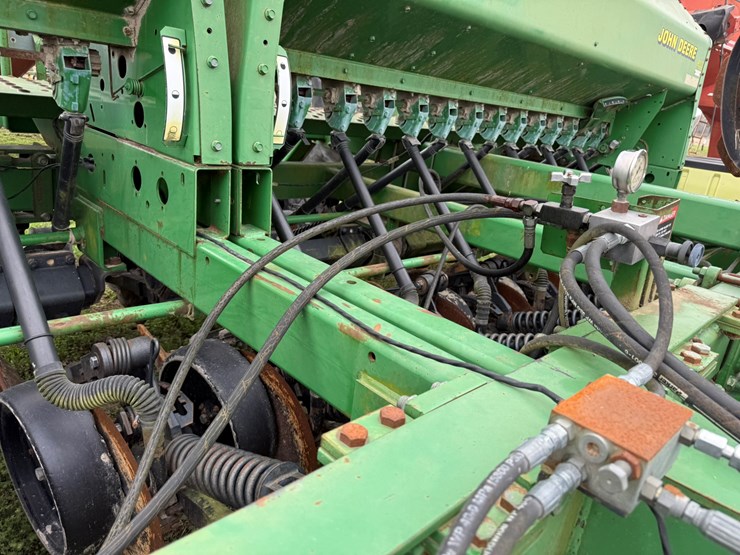 john-deere-1560-image-59