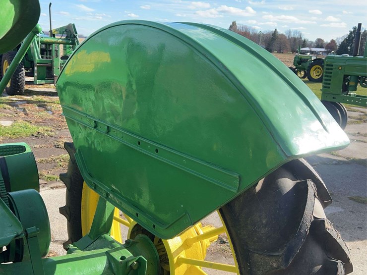 john-deere-a-image-40