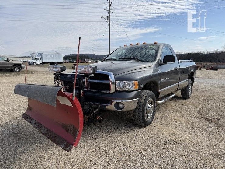 2005-dodge-ram-2500-image-1