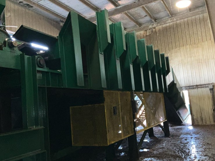 #155-•-salem-log-trough-image-17