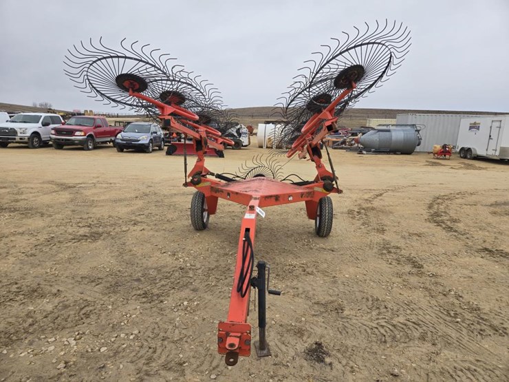 #40-•-kuhn-112-rake-image-2