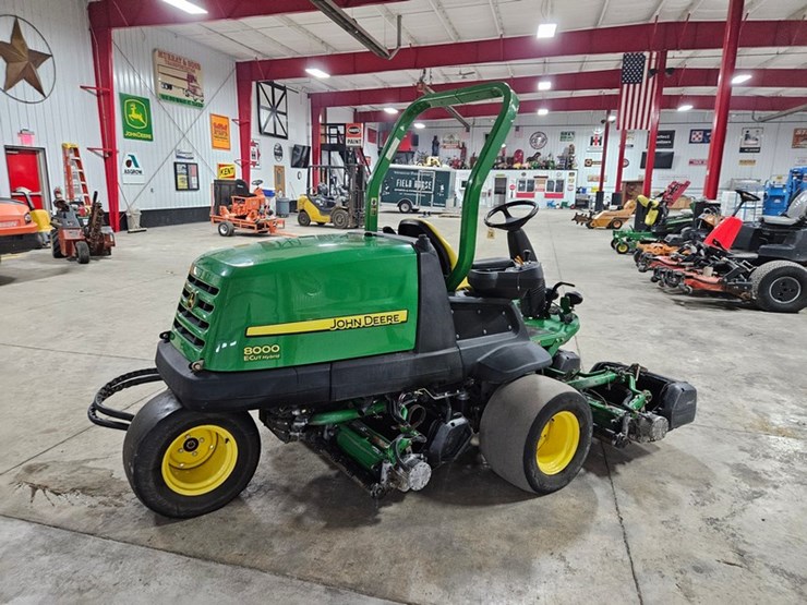 john-deere-8000-image-5