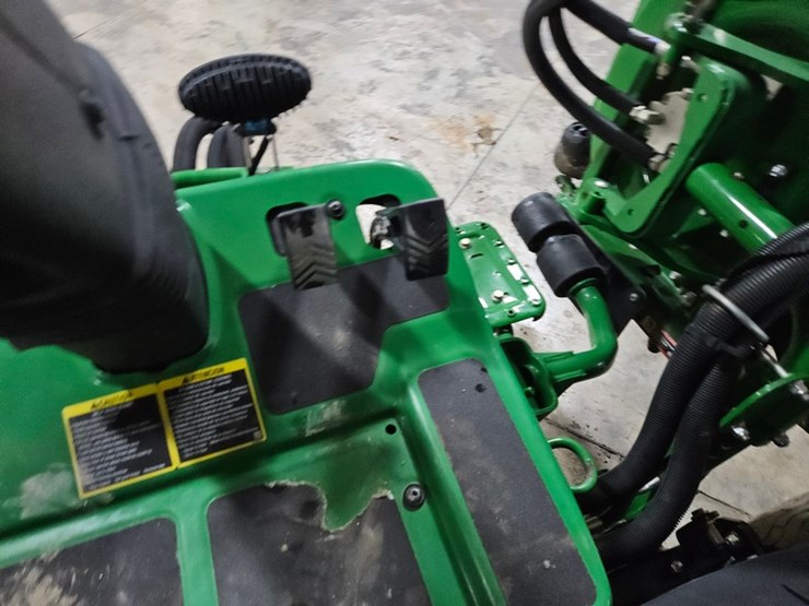 john-deere-9009a-image-32