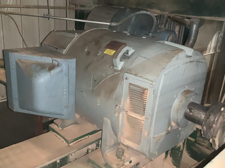 #201-•-2002-salem-dc-carriage-drive-image-8