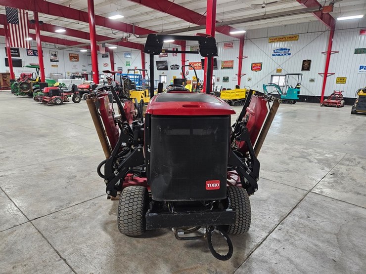 toro-groundsmaster-4700d-image-23