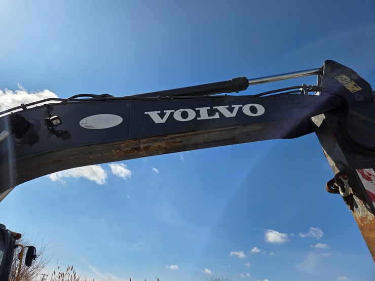 volvo-ec210cl-image-20