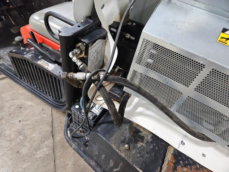 cushman-turf-truckster-image-11