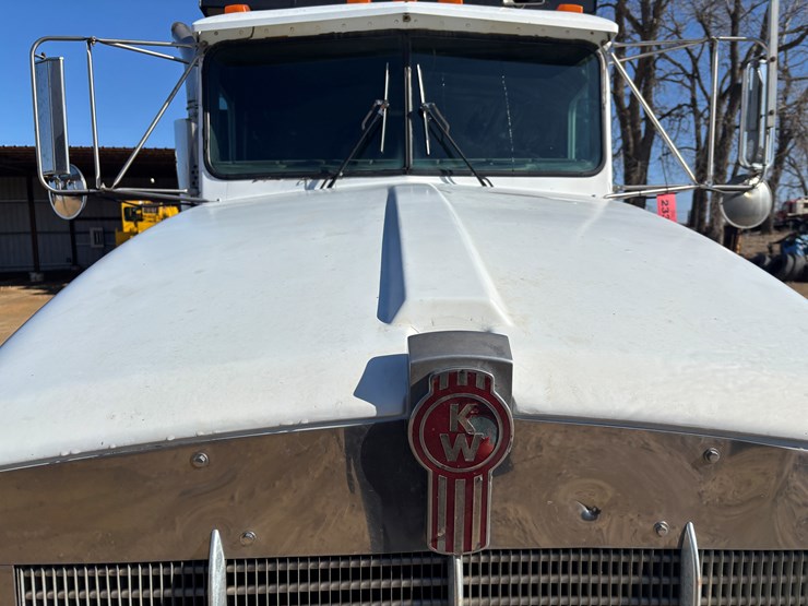 1990-kenworth-t880-image-15