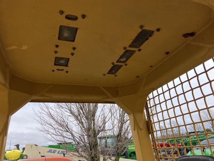 caterpillar-941-image-11