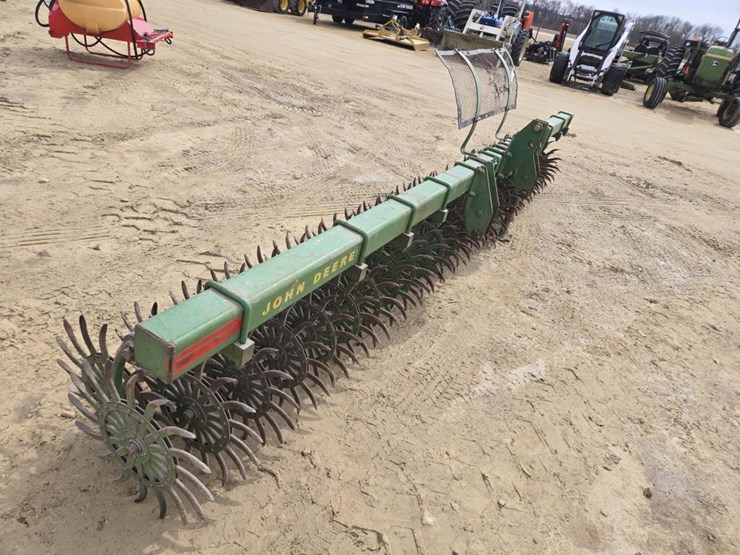 john-deere-400-image-3