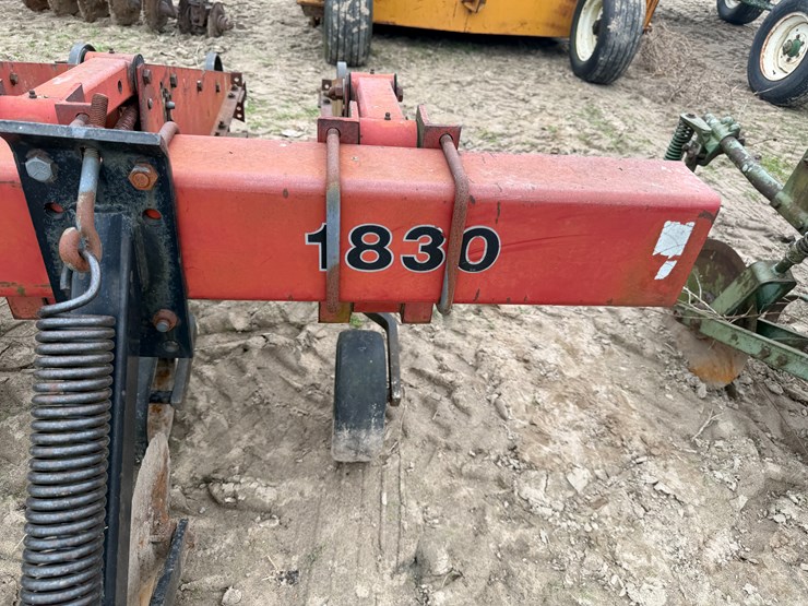 case-ih-1830-image-34