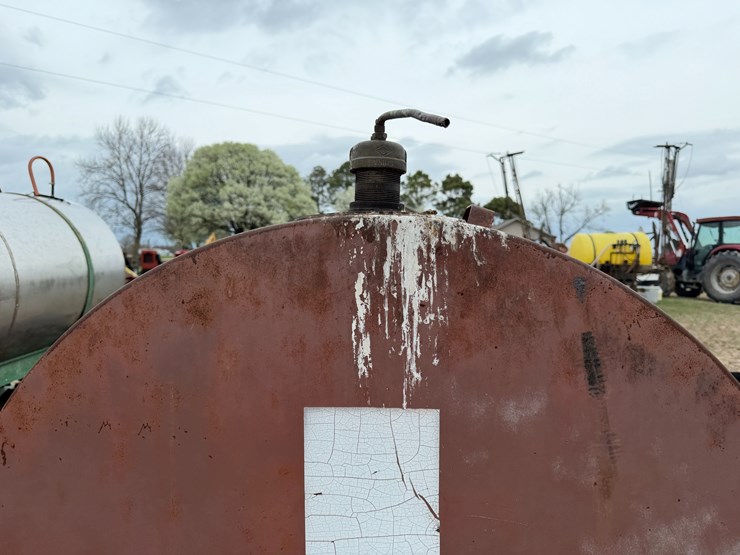 #41260-•-~600-gallon-fuel-wagon-image-16