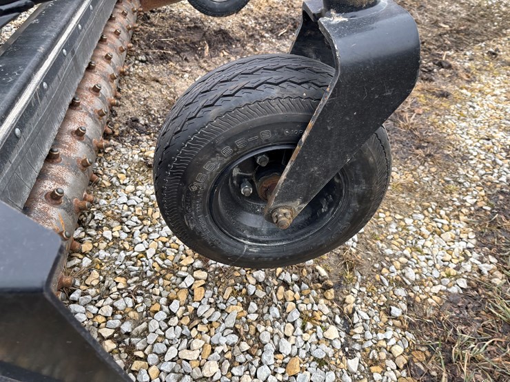 #2325-•-caterpillar-84"-harley-rake-image-10