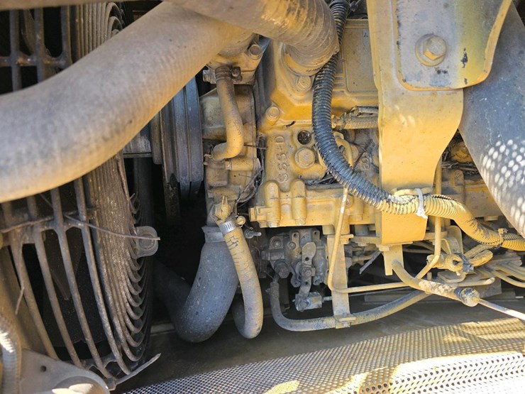 2007-caterpillar-d5g-image-10