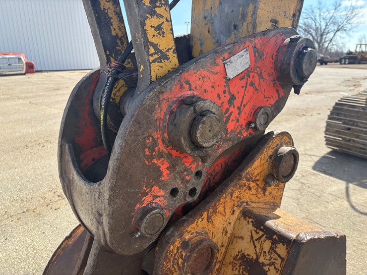 deere-160c-lc-image-49