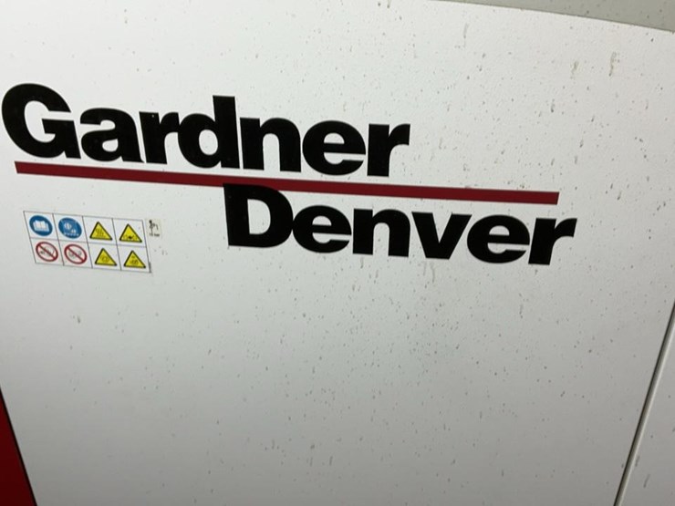 #267-•-gardner-denver-air-compressor-image-10
