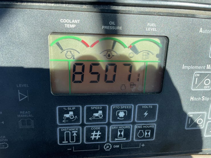 2002-john-deere-8520t-image-45