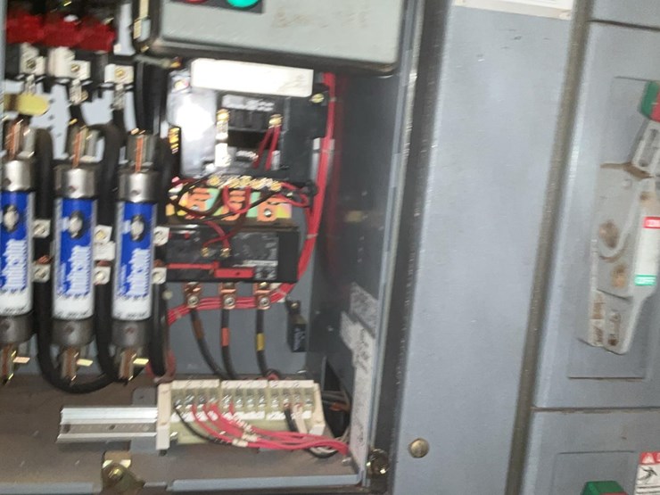 #215-•-square-d-motor-control-center-image-17