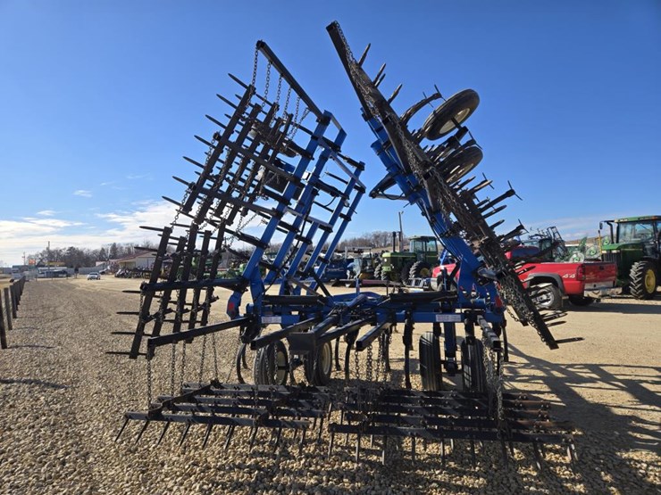 #279-•-1992-dmi-28'-tigermate-field-cultivator-image-7