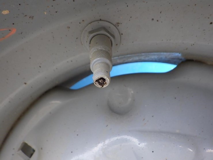 2008-genie-gs-3268-scissor-lift-image-29