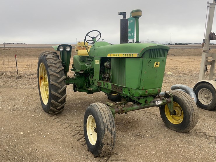 john-deere-3020-image-4