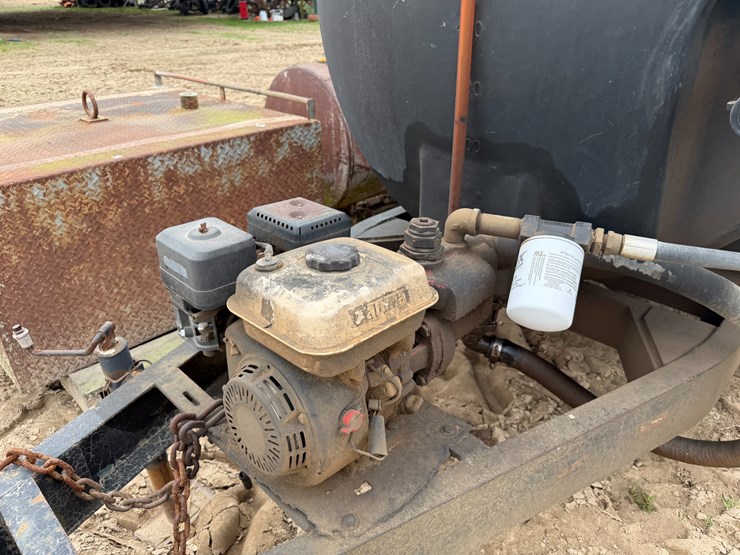 #41261-•-kbh-1000-gallon-fuel-wagon-image-30