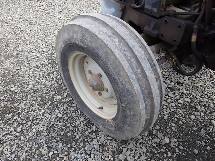 massey-ferguson-mf154/2s-tractor-image-19